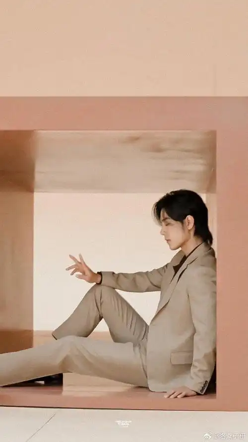 13向全世界安利肖战##肖战我喜欢你##tods全球品牌代言人肖战