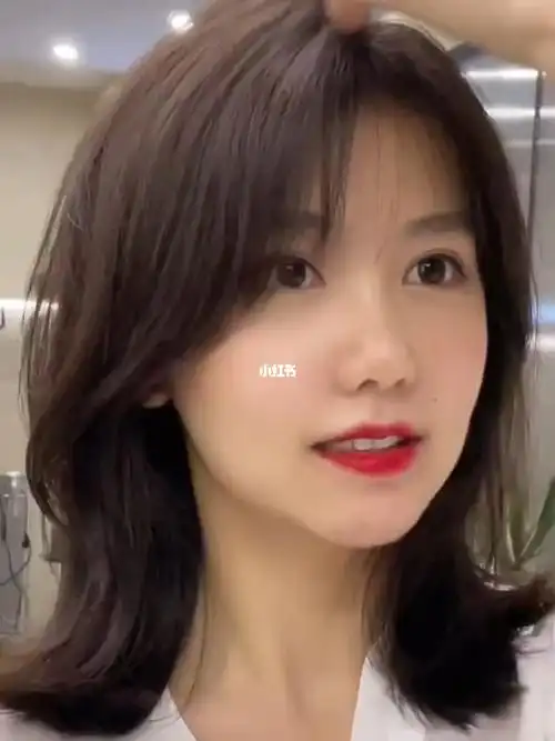 不用打理减龄显气质锁骨发自己吹干就好看