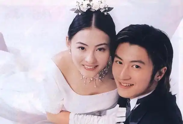 如今才明白谢霆锋对张柏芝不是喜欢而是深爱