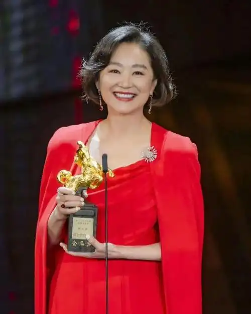 60届金马奖12岁金马影后诞生林青霞美冠全场获终身成就奖