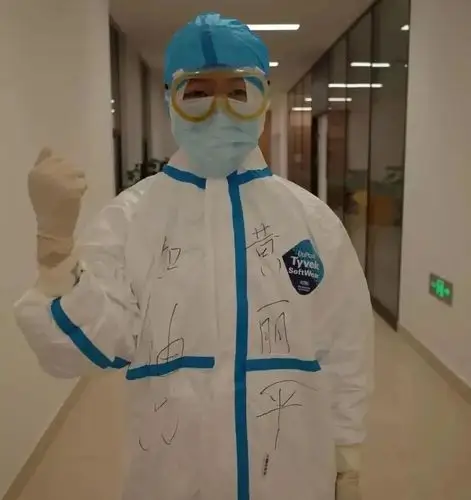 超有爱超声医学科医生用漫画讲述身边抗疫故事