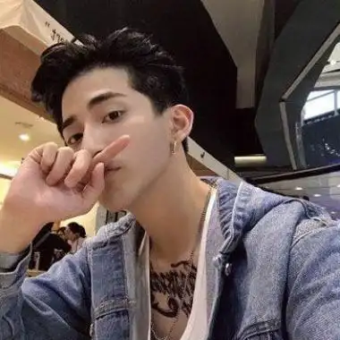 高级感满满的潮男酷男头像真人图片