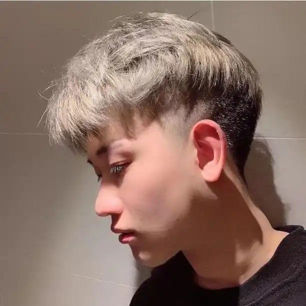 碎盖头怎么剪出来碎盖头发型怎么和理发师说