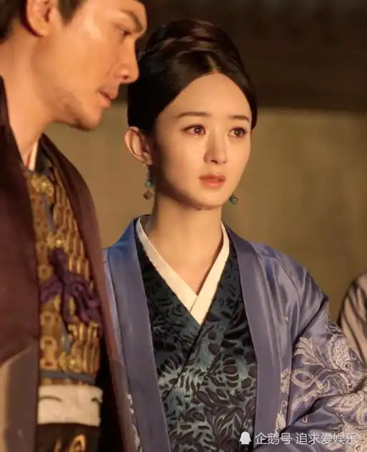 赵丽颖老家房子曝光,看到房子的画风,网友:多年的明星没白当!