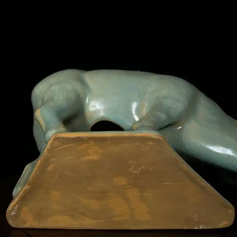 北宋宝丰清凉寺天青釉蝉翼纹开片牧童骑黄牛歌声振林樾官汝窑摆件