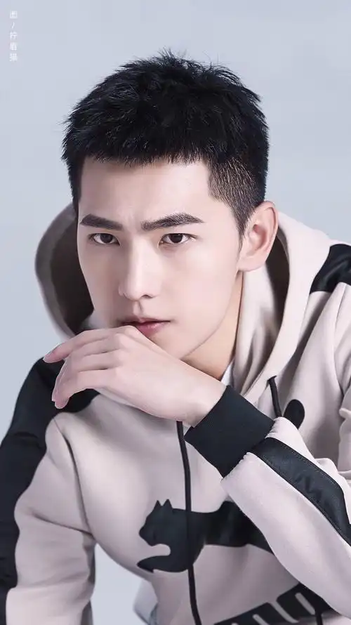 杨洋 寸头 - 堆糖,美图壁纸兴趣社区