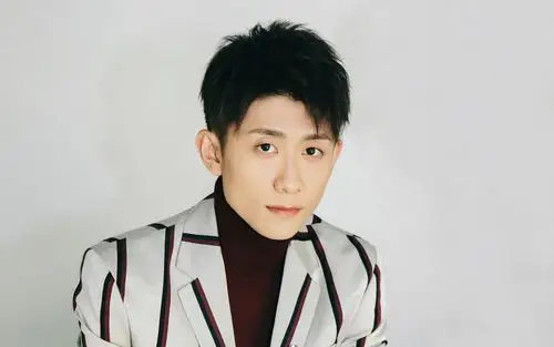 张一山帅气写真电脑桌面壁纸图片,大陆明星,高清,帅气,写真,张一山