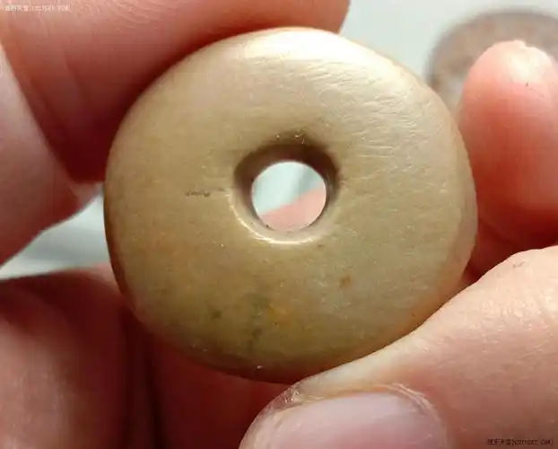 钱币天堂·交易区详情·仰韶文化玉胸坠