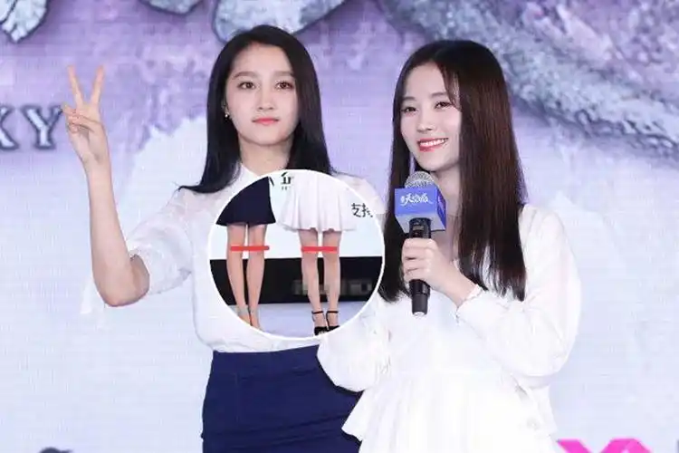 鞠婧祎不愧是四千年美女看她和关晓彤同框小腿成最大亮点