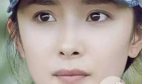 女明星不化妆会是什么样?你别不服气,赵丽颖是真的好看