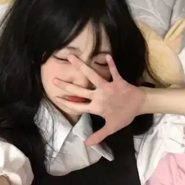 2021超火女生头像小红书真人图片