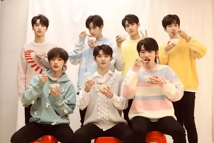 tnt时代少年团有什么神仙合照吗? - 知乎