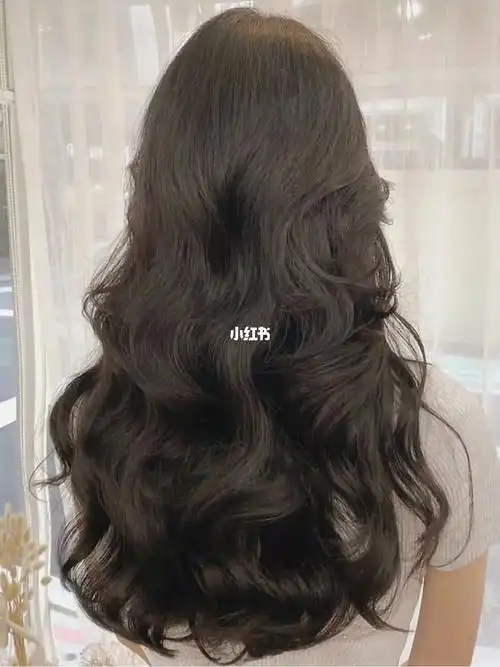 中长发烫发法式卷发木马卷蓬松烫秋冬浪漫卷