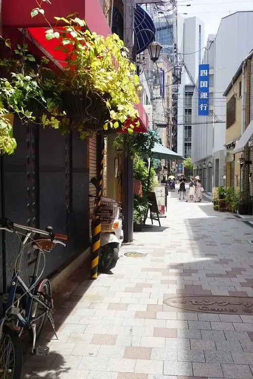 带上老妈去旅行之八——东游记(贸易等于繁荣) - 美篇