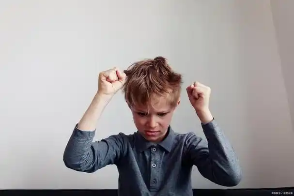 孩子脾气暴躁,易怒,爱发火是缺什么