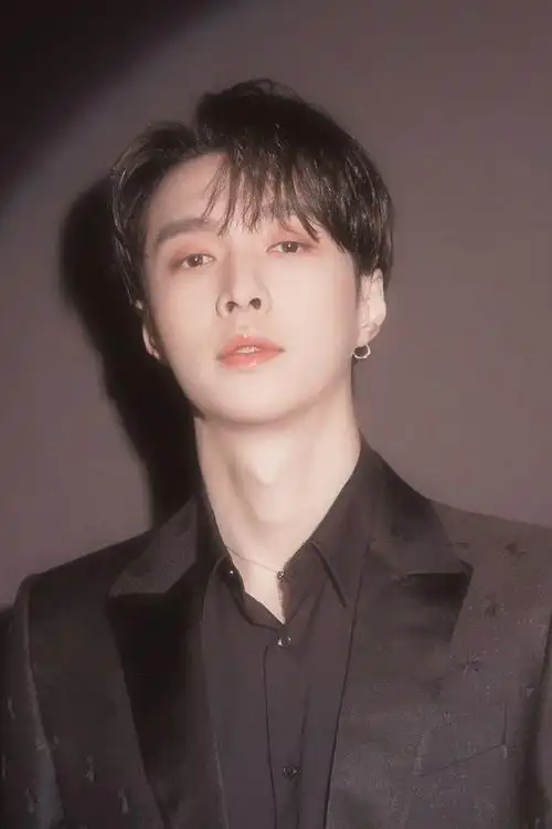 喜欢张艺兴多久了?