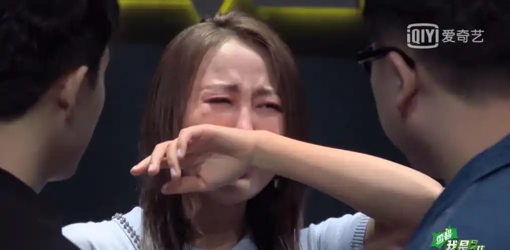 我是唱作人2:陈粒面对"娘家人"失声痛哭,直言很委屈