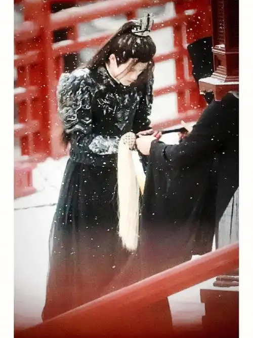 何人知我霜雪催何人与我共一醉#檀健次  #杀破狼顾昀  #檀健次烽火