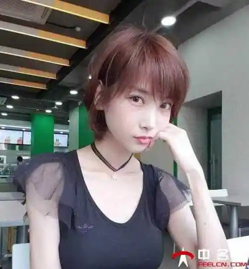 女士短发发型2021年新款不同的脸型合适不同长度的短发