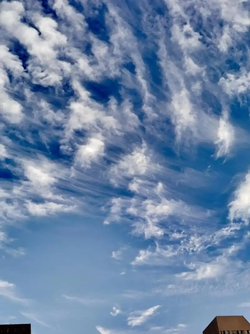 一转眼#又到了秋高气爽的季节#雨后晴空#云彩好漂亮 #吸引 - 抖音