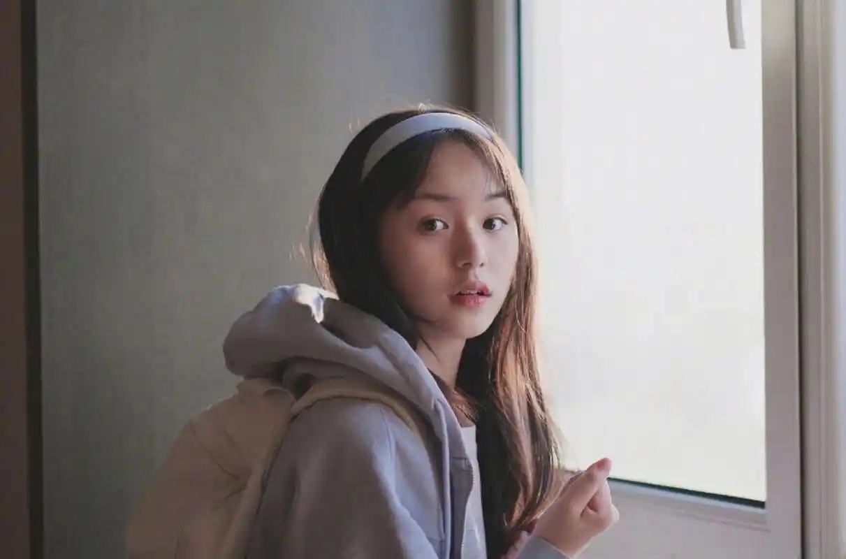 20230106刘楚恬微博更新 2023第一组图!