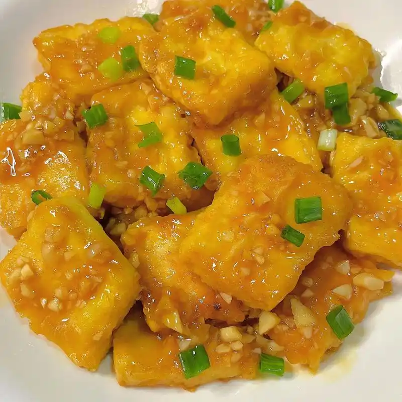 家常菜之香煎豆腐.这个真的真的香啊～ 外面焦焦的 里面超嫩  - 抖音