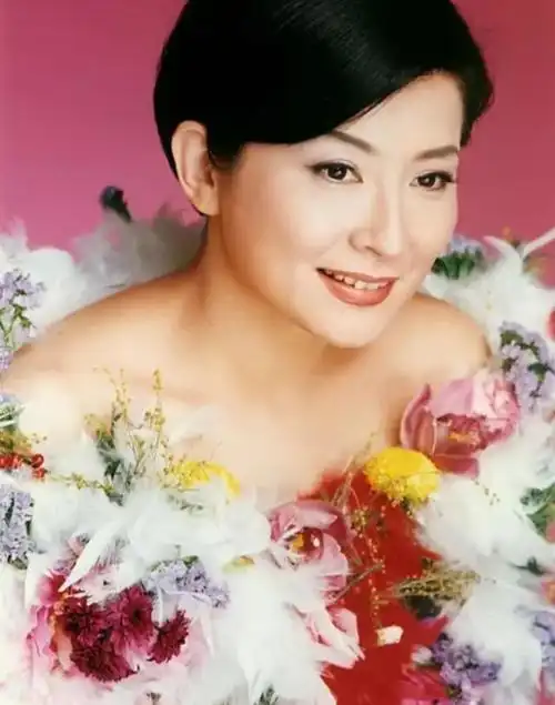 陈淑桦:曾是风靡一时的歌后,因丧母消失娱乐圈,今现状如何?