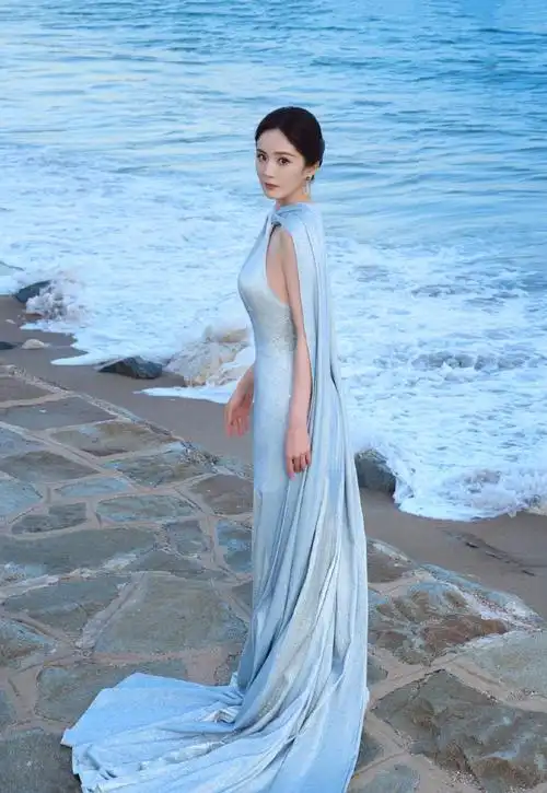 戛纳电影节##杨幂戛纳生图##杨幂戛纳造型