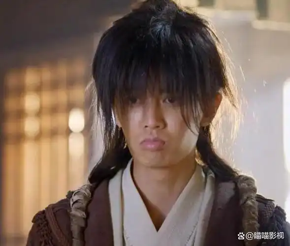 任嘉伦新剧翻车烈焰蒋欣马苏另类造型登场观众大呼辣眼