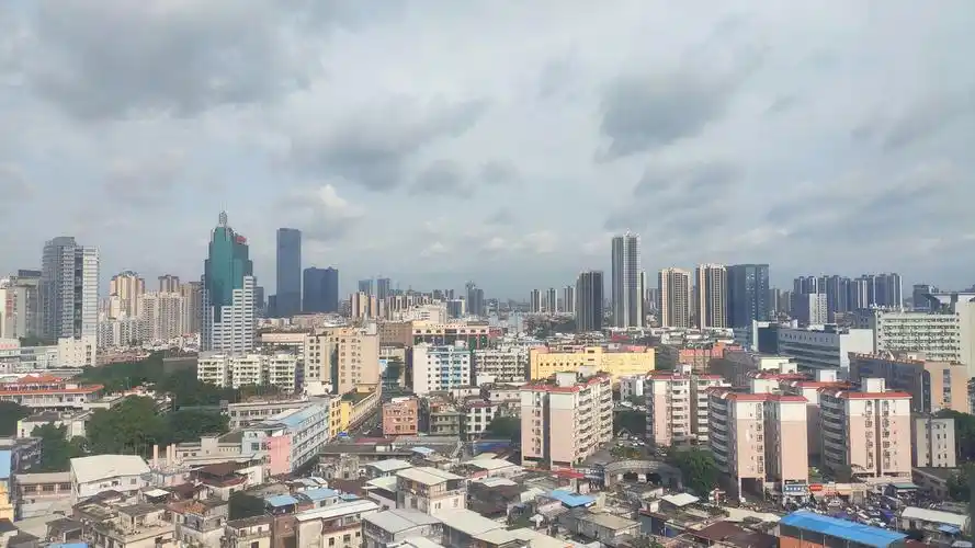 东莞高楼城市建筑华凯大厦14楼外景