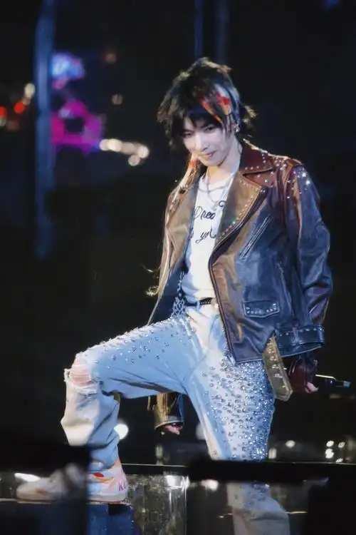 华晨宇2024向阳而生##2023华晨宇火星演唱会