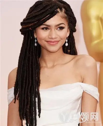 新蜘蛛侠曝光玛丽简扮演者 赞达亚个人资料作品性感照介绍