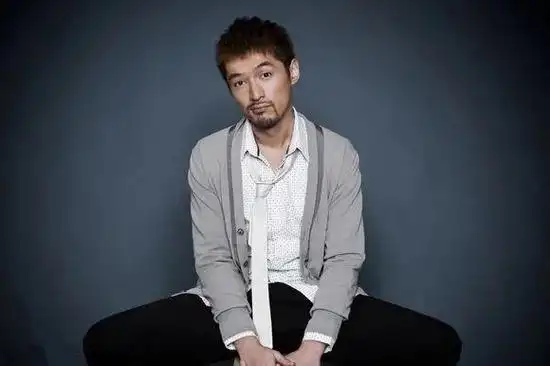 38岁胡歌很抱歉让你失望了