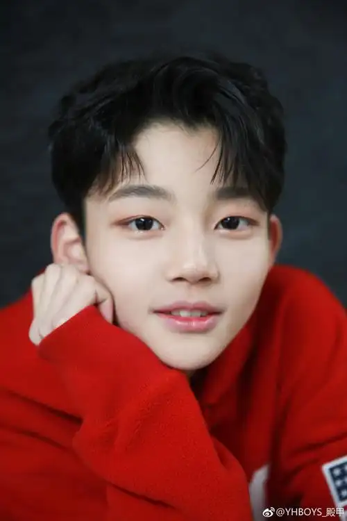 乐华少年 yhboys 郭殿甲