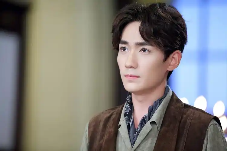 朱一龙新剧热播 首次狂放不羁令观众惊喜