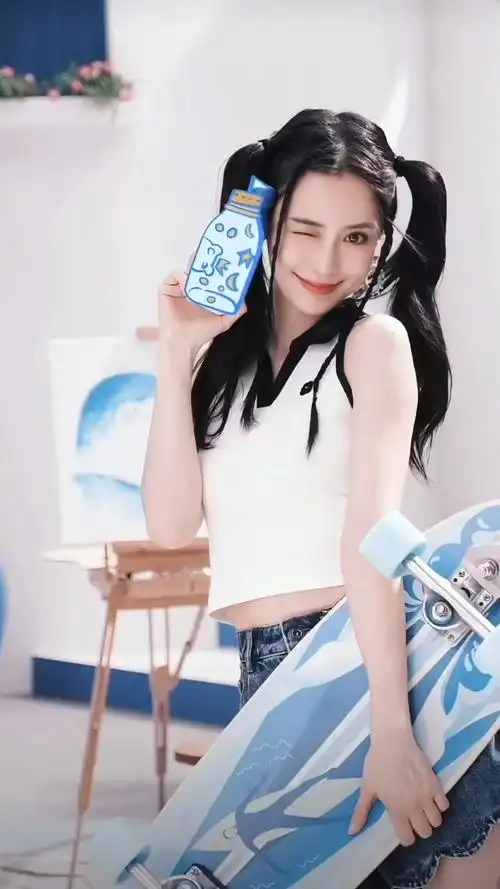 杨颖超元气运动滑板少女上线,甜美双马尾元气满满啊 67