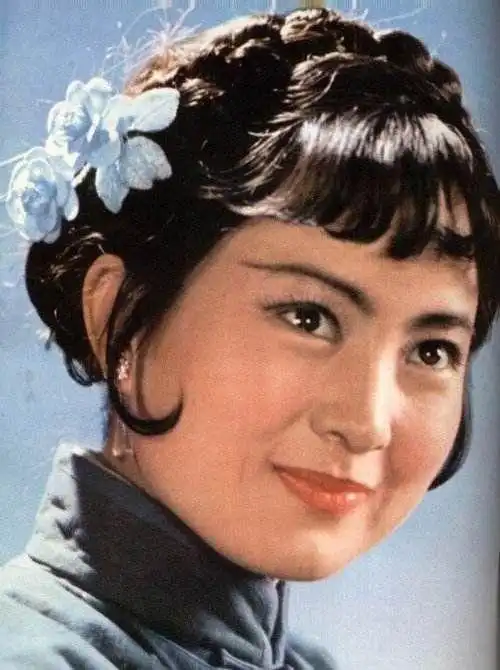 "瞧这一家子" — 张金玲