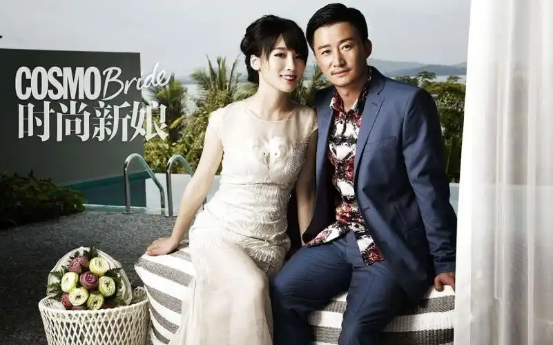 吴京谢楠甜蜜婚纱照桌面壁纸第9张