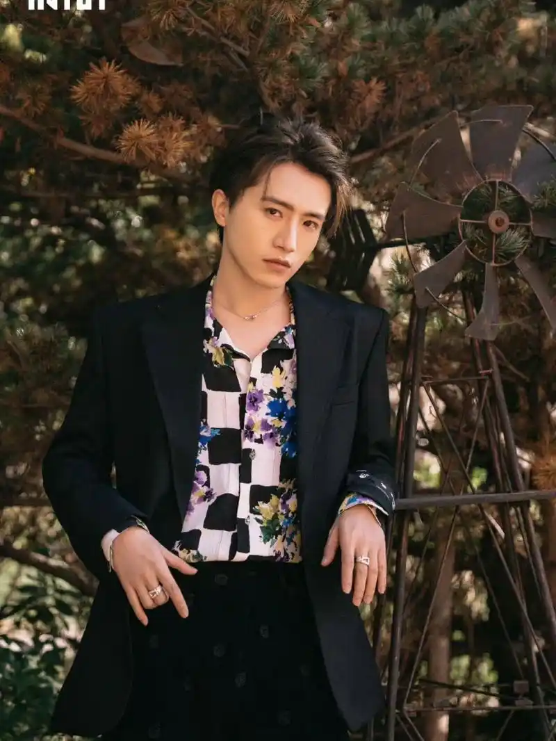 伯远 into1 男士发型 港式 帅哥 男士发型参考