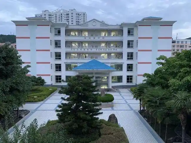 那些年在大理州实验中学最深刻的记忆