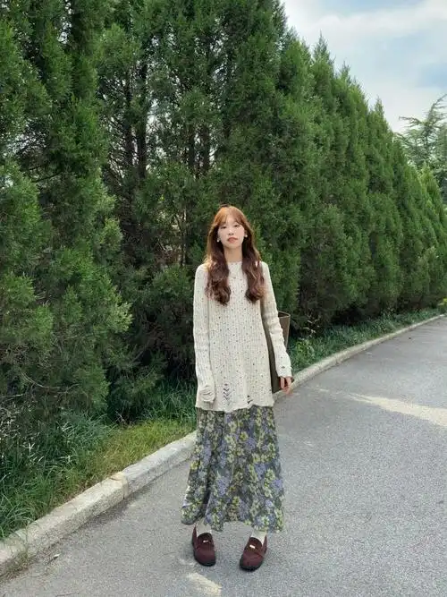 森系中长款针织毛衣搭配半身裙套装女春秋季茶系穿搭一整套两件套