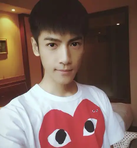 图罗云熙个人资料简介大起底进军影视惹人期待