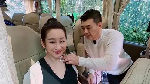 《妻子的浪漫旅行》秦海璐和丈夫王新军