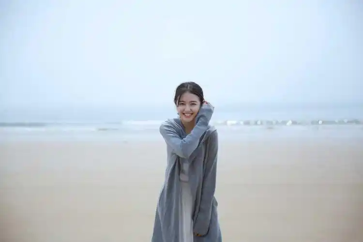 李兰迪海边清新写真图片29
