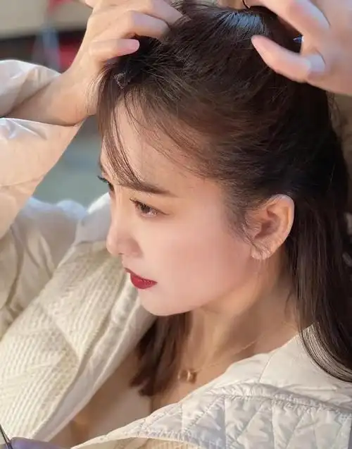 王鸥化妆瞬间也极美,楚楚动人!__财经头条