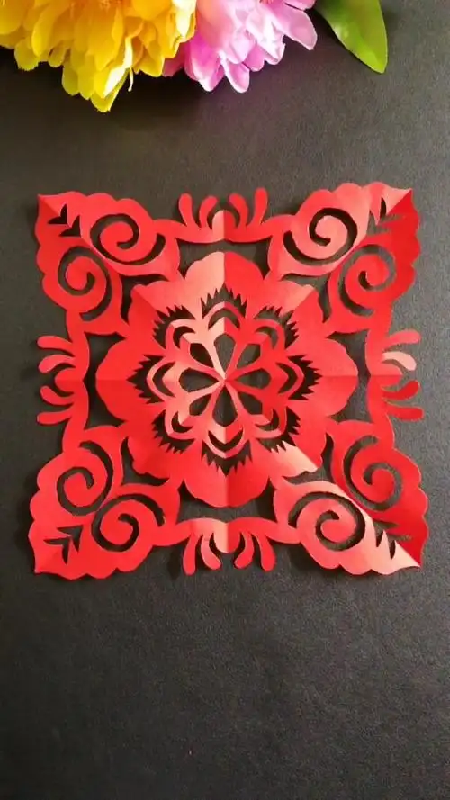 剪纸#手工剪纸四角窗花,是不是老漂亮了.