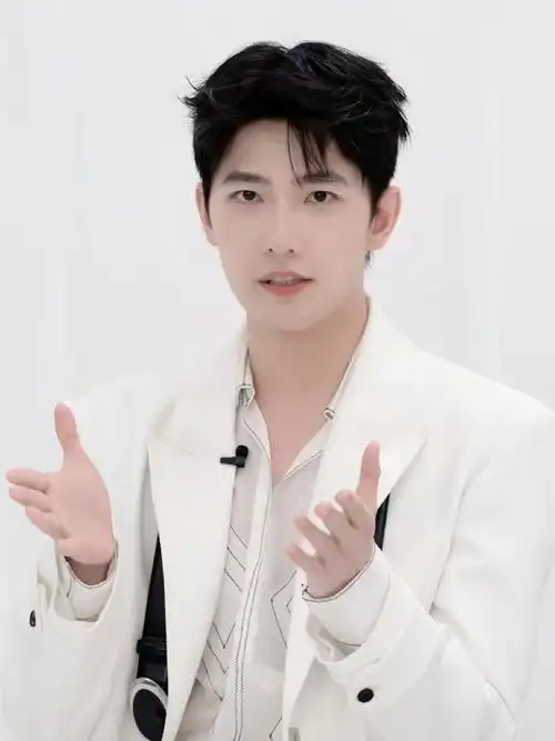 杨洋就是我的小甜心啊