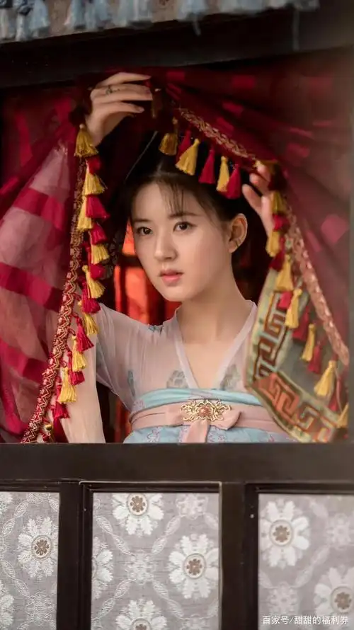 赵露思新剧《偷偷藏不住》又出新消息了,导演按捺不住的发声了!