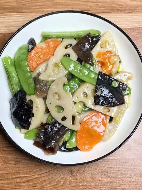 营养也特别均衡75夏季油腻的吃太多了,可以试试这到素菜小炒!