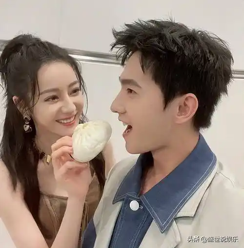 关于杨洋的10个秘密!人出身,正牌女友只有她?_荣耀_自拍_顾漫